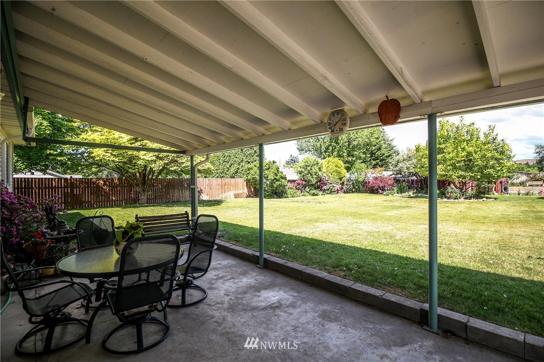 1415 Grant Road East Wenatchee, WA 98802 - Photo 20 of 23 Gallery Image 20