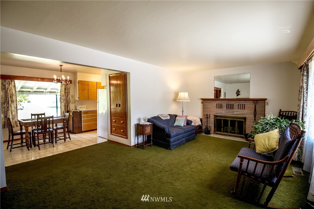 1415 Grant Road East Wenatchee, WA 98802 - Photo 5 of 23 Gallery Image 5