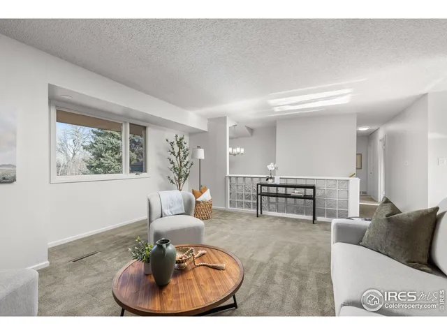 $1,075,000 | 6174 Brigadoon Court, Longmont, CO 80503