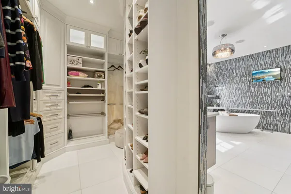 $1,999,900 | 12602 Barto Lane, Reisterstown, MD 21136