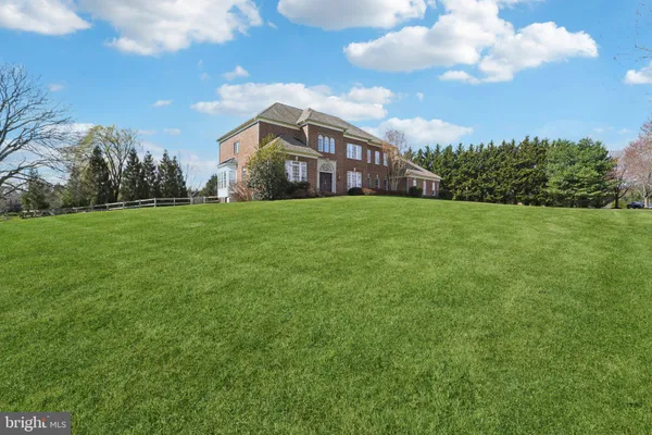 $1,999,900 | 12602 Barto Lane, Reisterstown, MD 21136