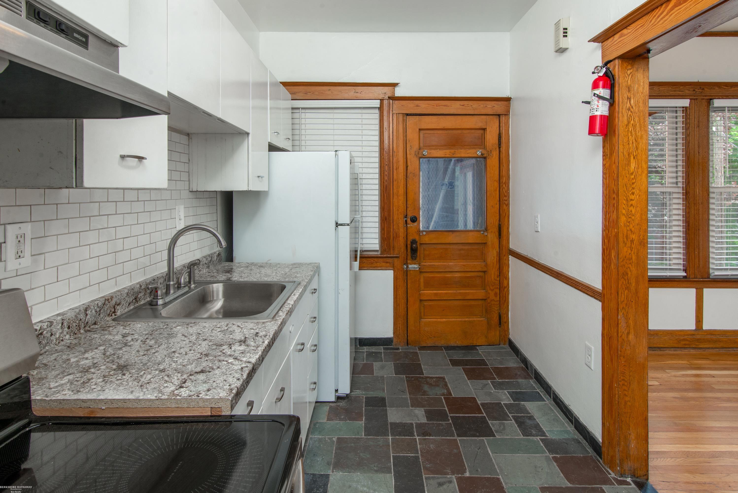 4766 Commonwealth Street, Unit 2S Detroit, MI 48208 - Photo 8 of 31