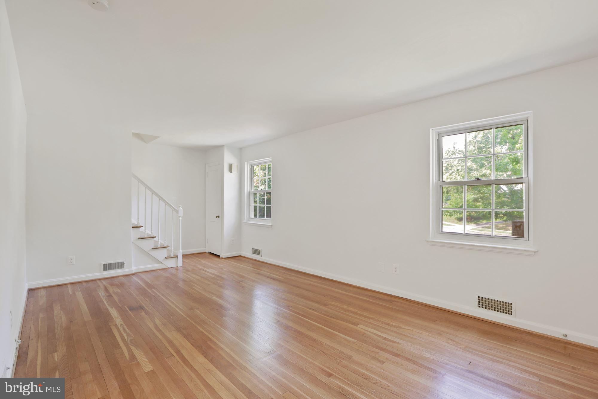 5812 Greenleaf Road Cheverly, MD 20785 - Photo 5 of 29 Gallery Image 5
