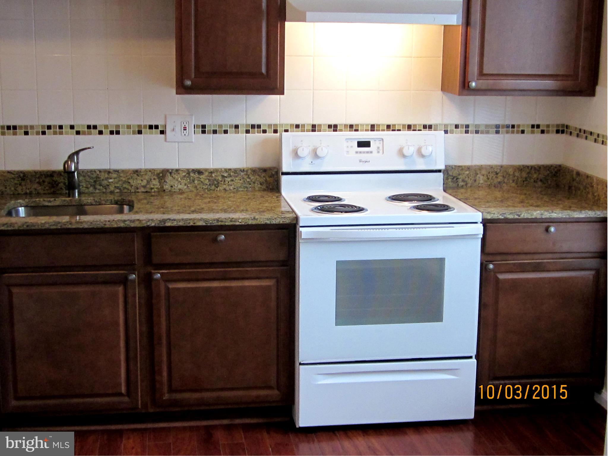 7311 Byeforde Court Springfield, VA 22150 - Photo 3 of 14 Kitchen
