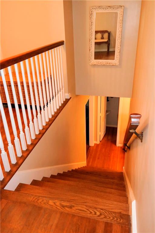 5750 Rolling Ridge Road Indianapolis, IN 46220 - Photo 11 of 24 Gallery Image 11
