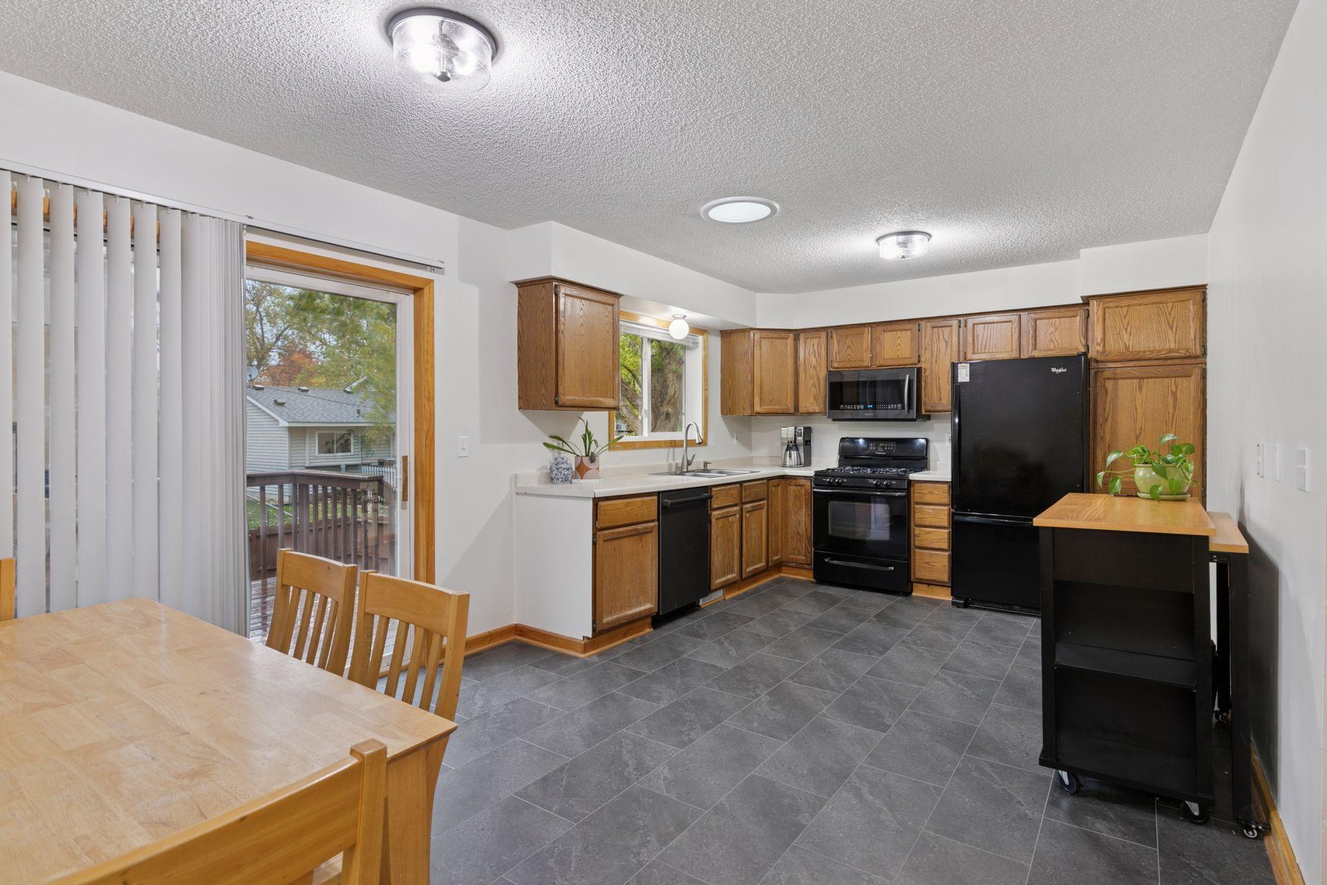 18220 Empire Trail Farmington, MN 55024 - Photo 6 of 23