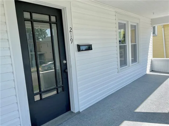 $169,500 | 219 East Hillcrest Avenue, New Castle, PA 16105