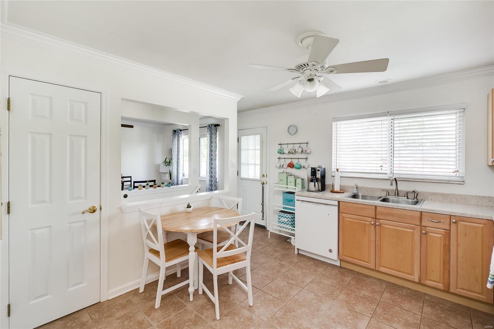 373 Forder Road St. Louis, MO 63129 - Photo 14 of 32 Gallery Image 14