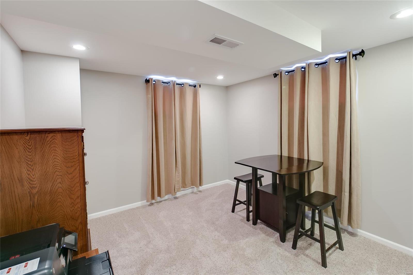 373 Forder Road St. Louis, MO 63129 - Photo 25 of 32 Gallery Image 25