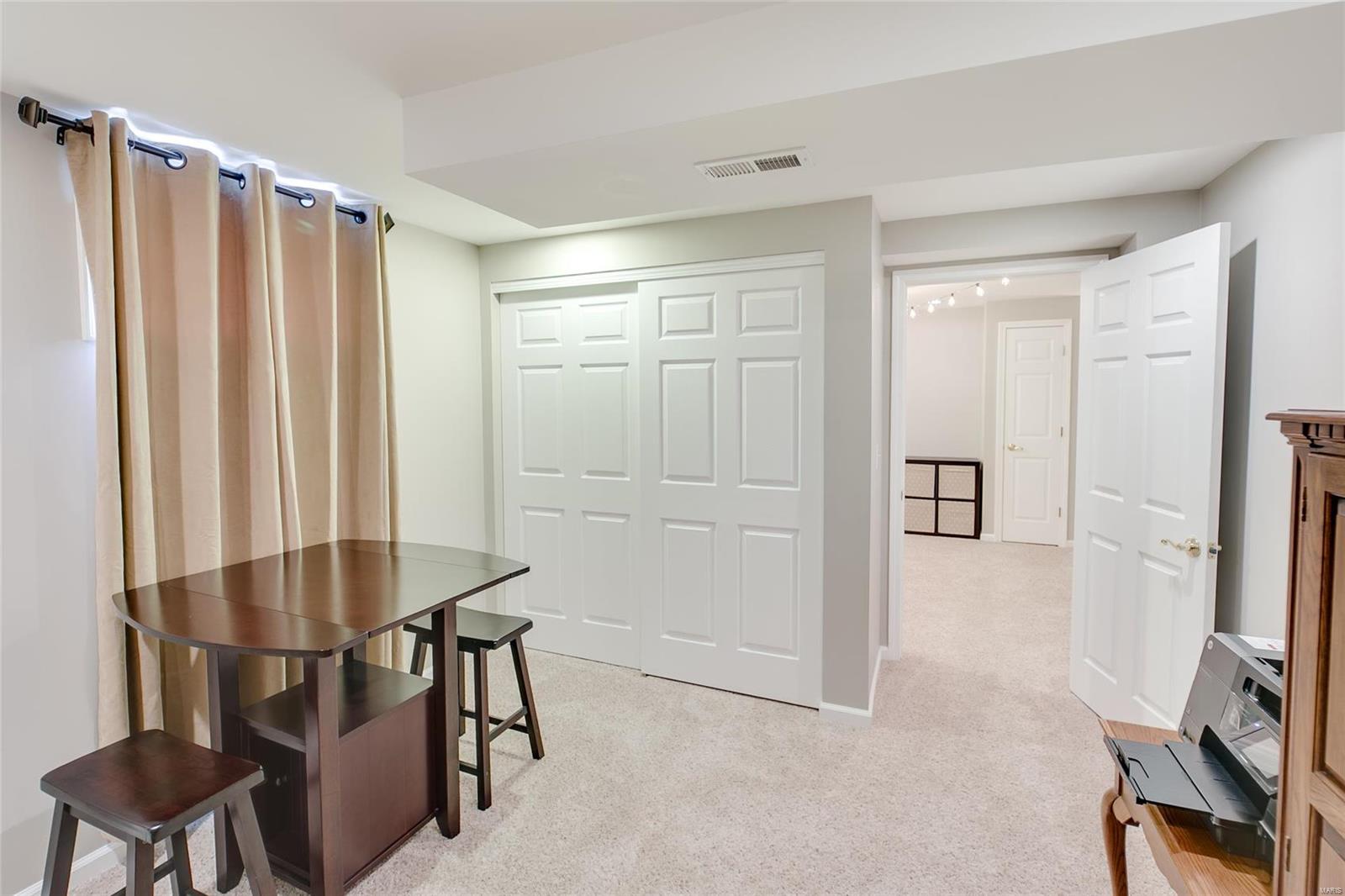 373 Forder Road St. Louis, MO 63129 - Photo 26 of 32 Gallery Image 26