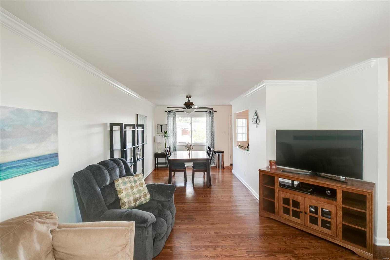 373 Forder Road St. Louis, MO 63129 - Photo 9 of 32 Gallery Image 9