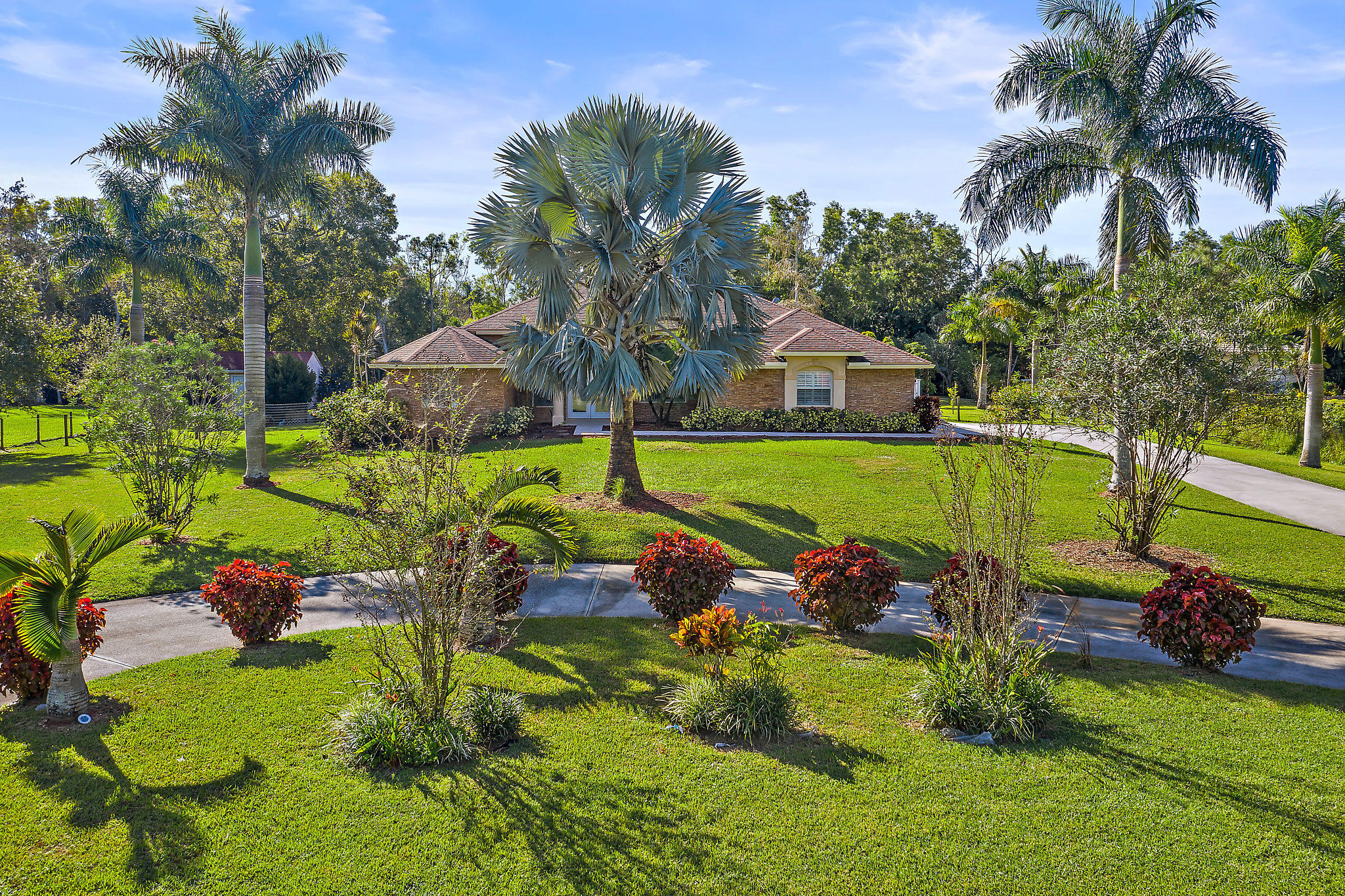 10344 154th Road North Jupiter, FL 33478 - Photo 2 of 50 Front of Property