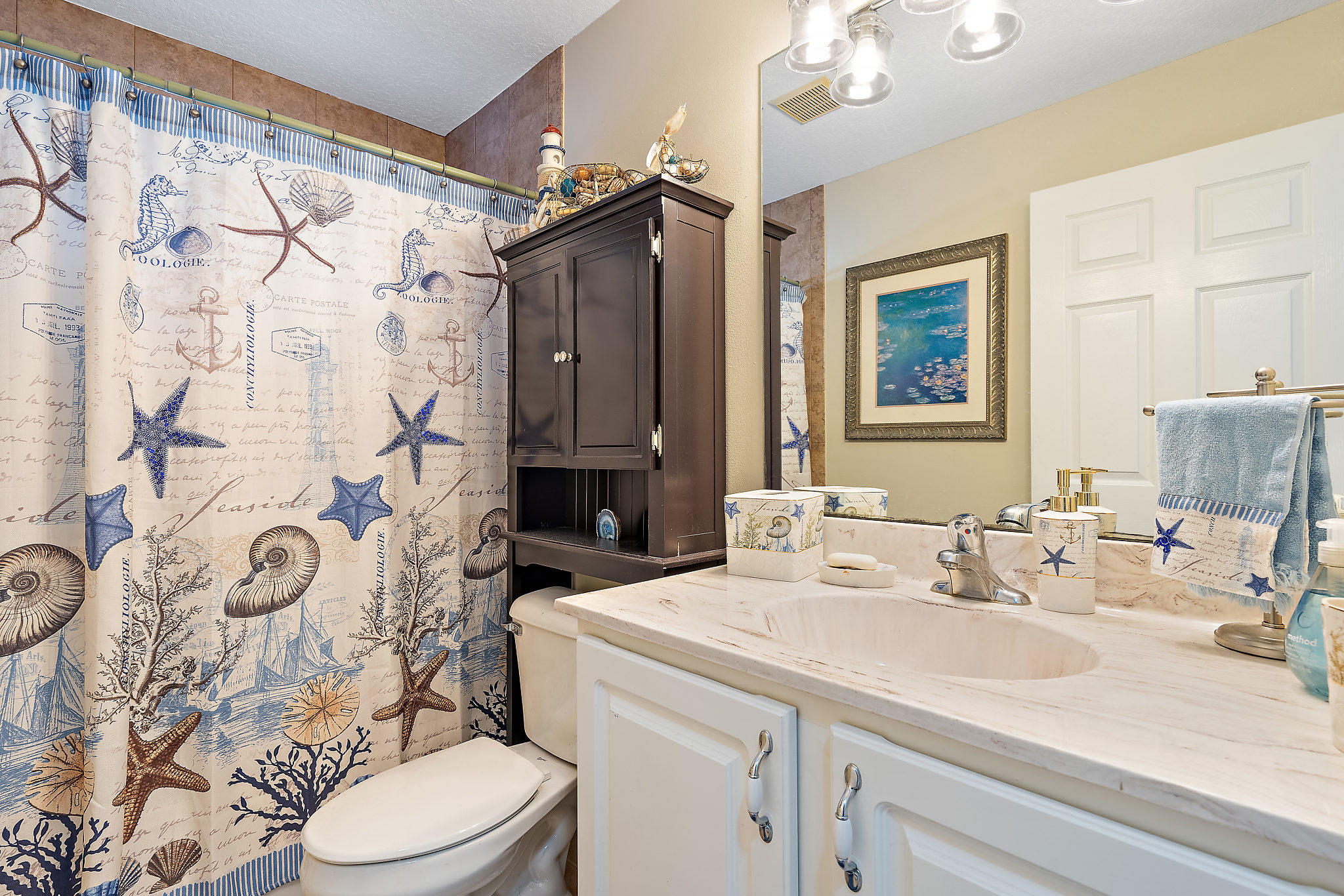 10344 154th Road North Jupiter, FL 33478 - Photo 26 of 50 Guest bathroom