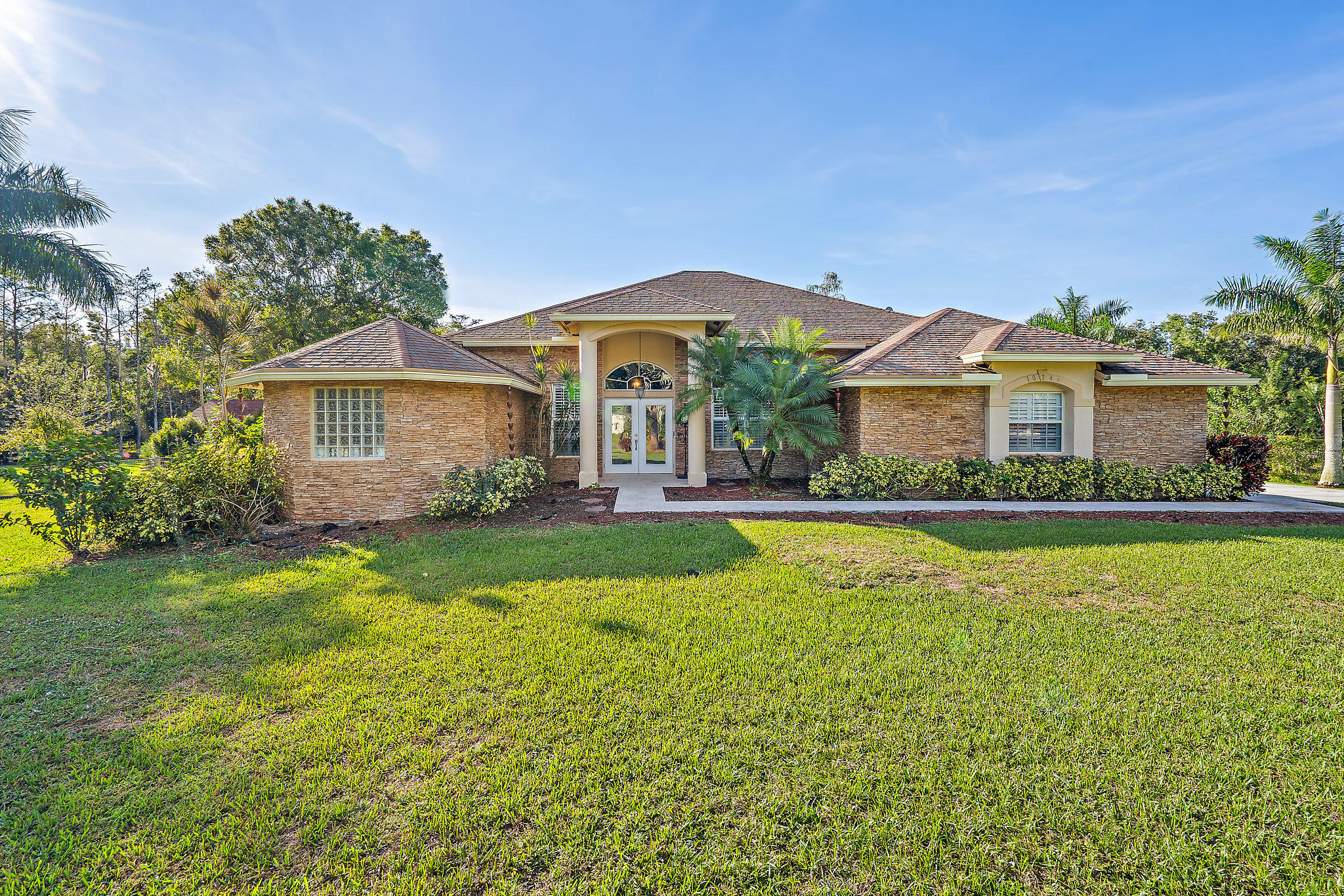 10344 154th Road North Jupiter, FL 33478 - Photo 7 of 50 Front of house
