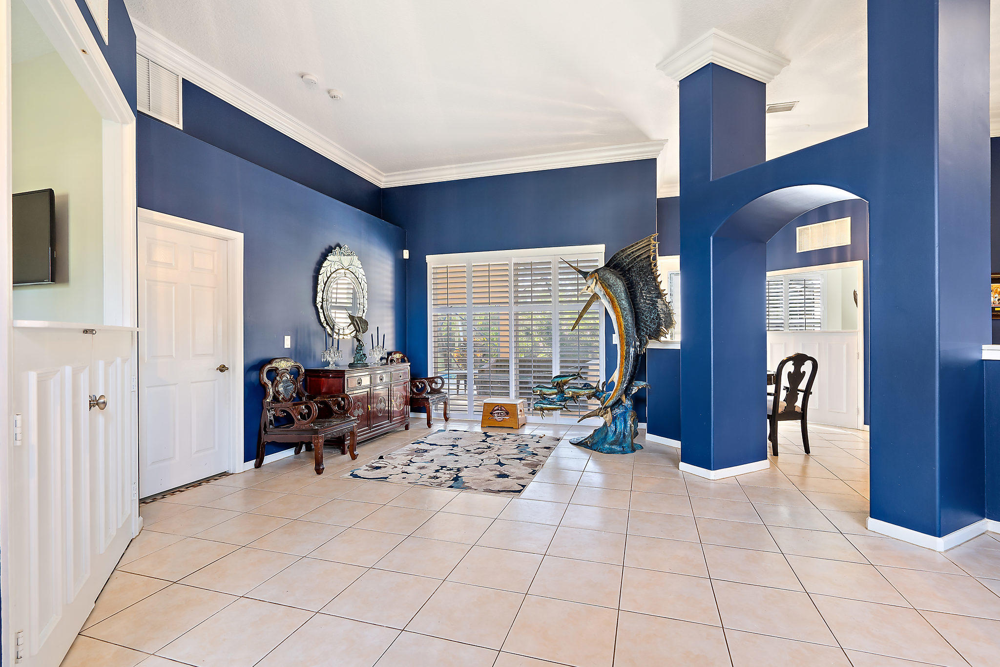 10344 154th Road North Jupiter, FL 33478 - Photo 10 of 50 Formal living room