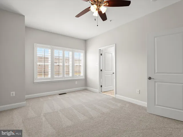 $639,900 | 5803 Lois Lane, Ellicott City, MD 21043