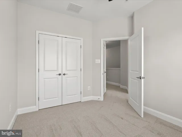 $639,900 | 5803 Lois Lane, Ellicott City, MD 21043