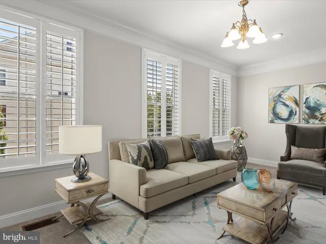 $639,900 | 5803 Lois Lane, Ellicott City, MD 21043