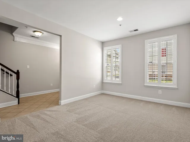 $639,900 | 5803 Lois Lane, Ellicott City, MD 21043