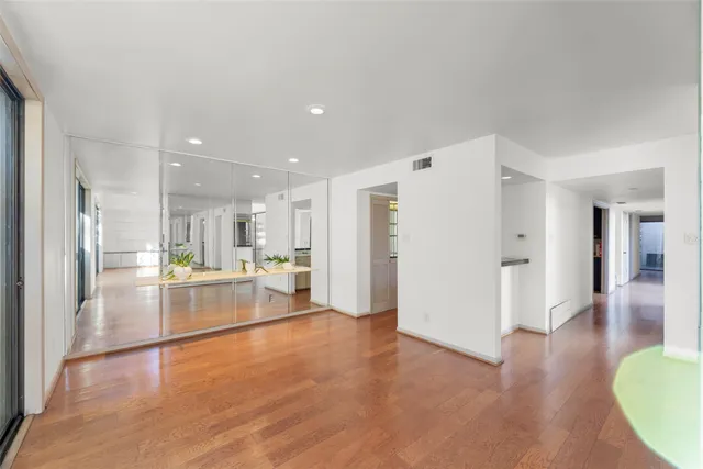 $3,900 | 1201 Autrey Street, Houston, TX 77006