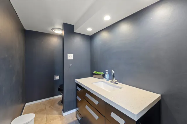 $3,900 | 1201 Autrey Street, Houston, TX 77006