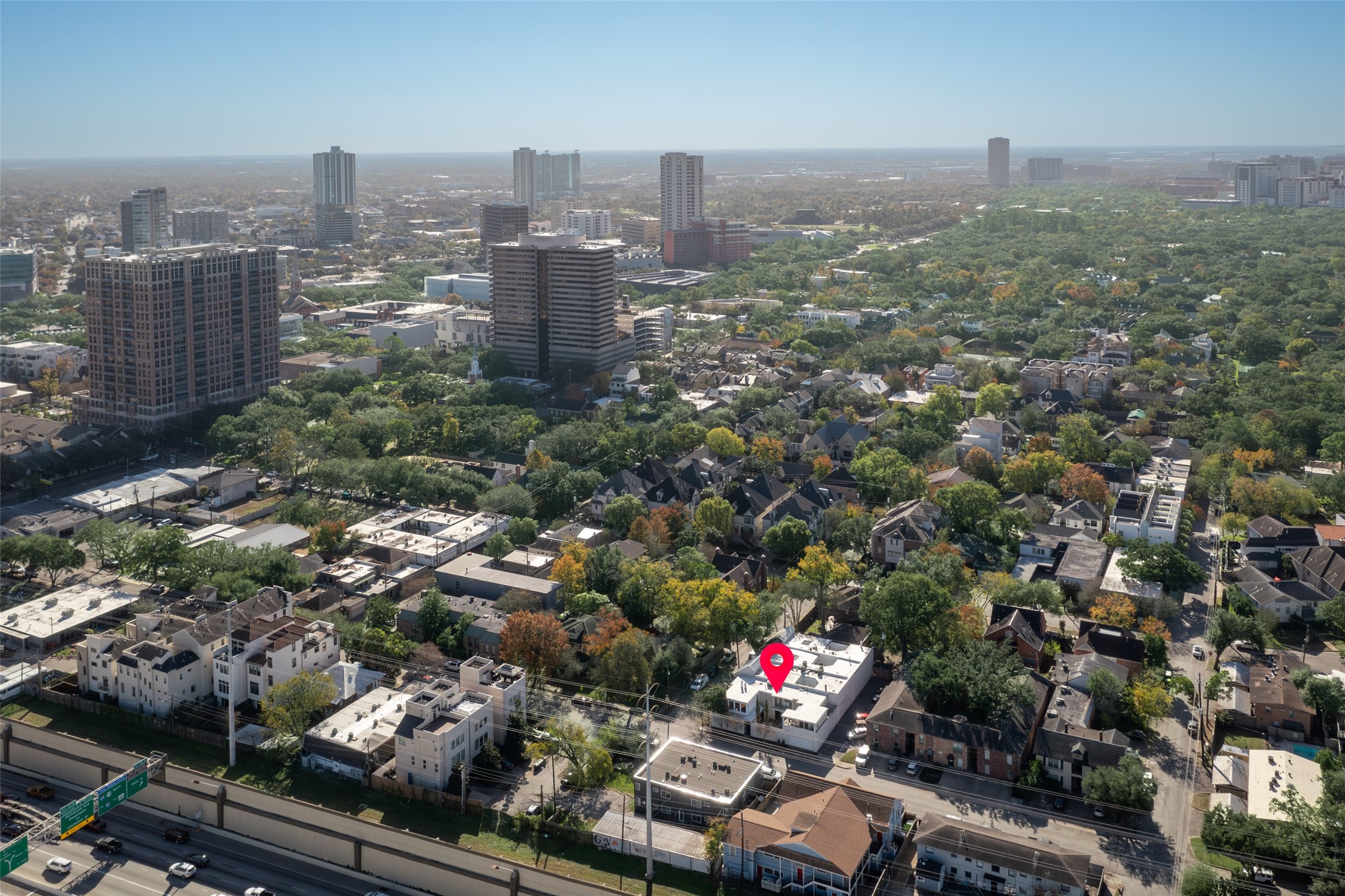 1201 Autrey Street Houston, TX 77006 - Photo 10 of 47 Fantastic Location close to everything