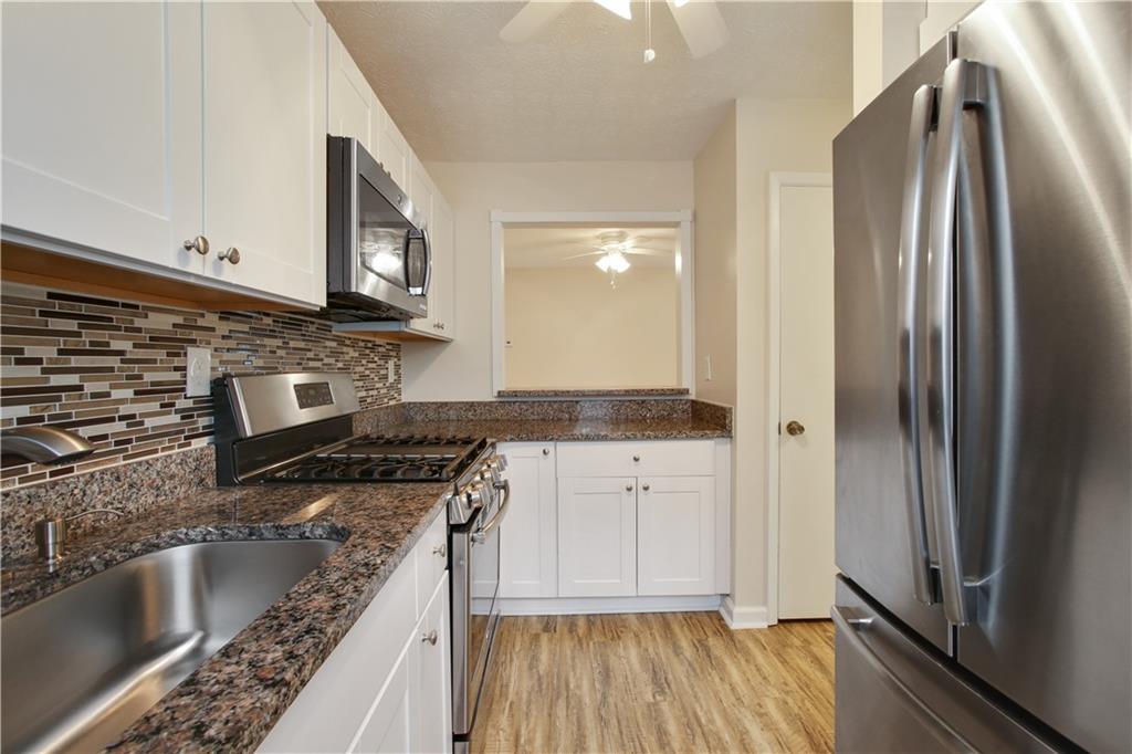 210 Wynnes Ridge Circle Southeast, Unit 210 Marietta, GA 30067 - Photo 16 of 30