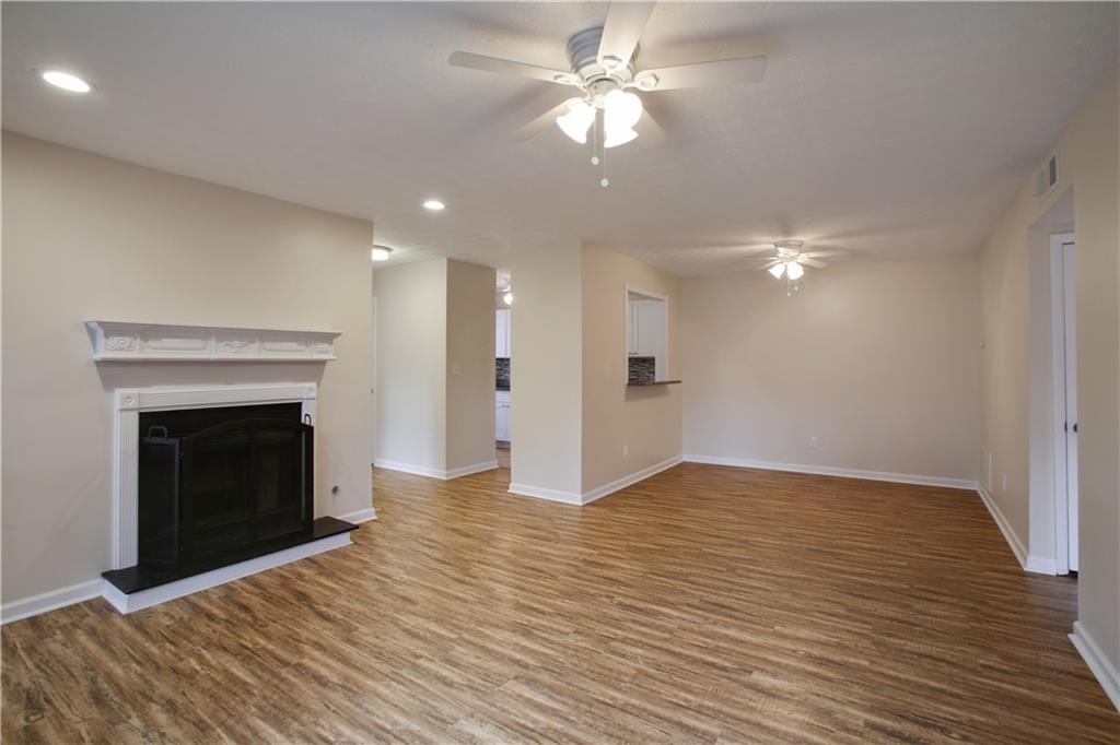 210 Wynnes Ridge Circle Southeast, Unit 210 Marietta, GA 30067 - Photo 23 of 30