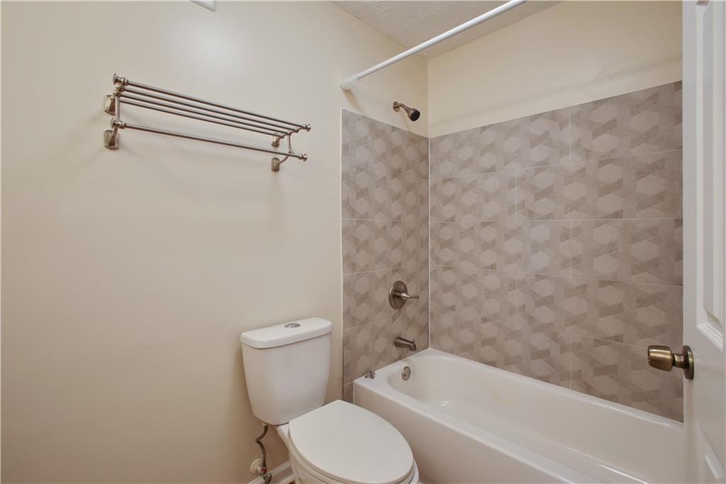 210 Wynnes Ridge Circle Southeast, Unit 210 Marietta, GA 30067 - Photo 9 of 30