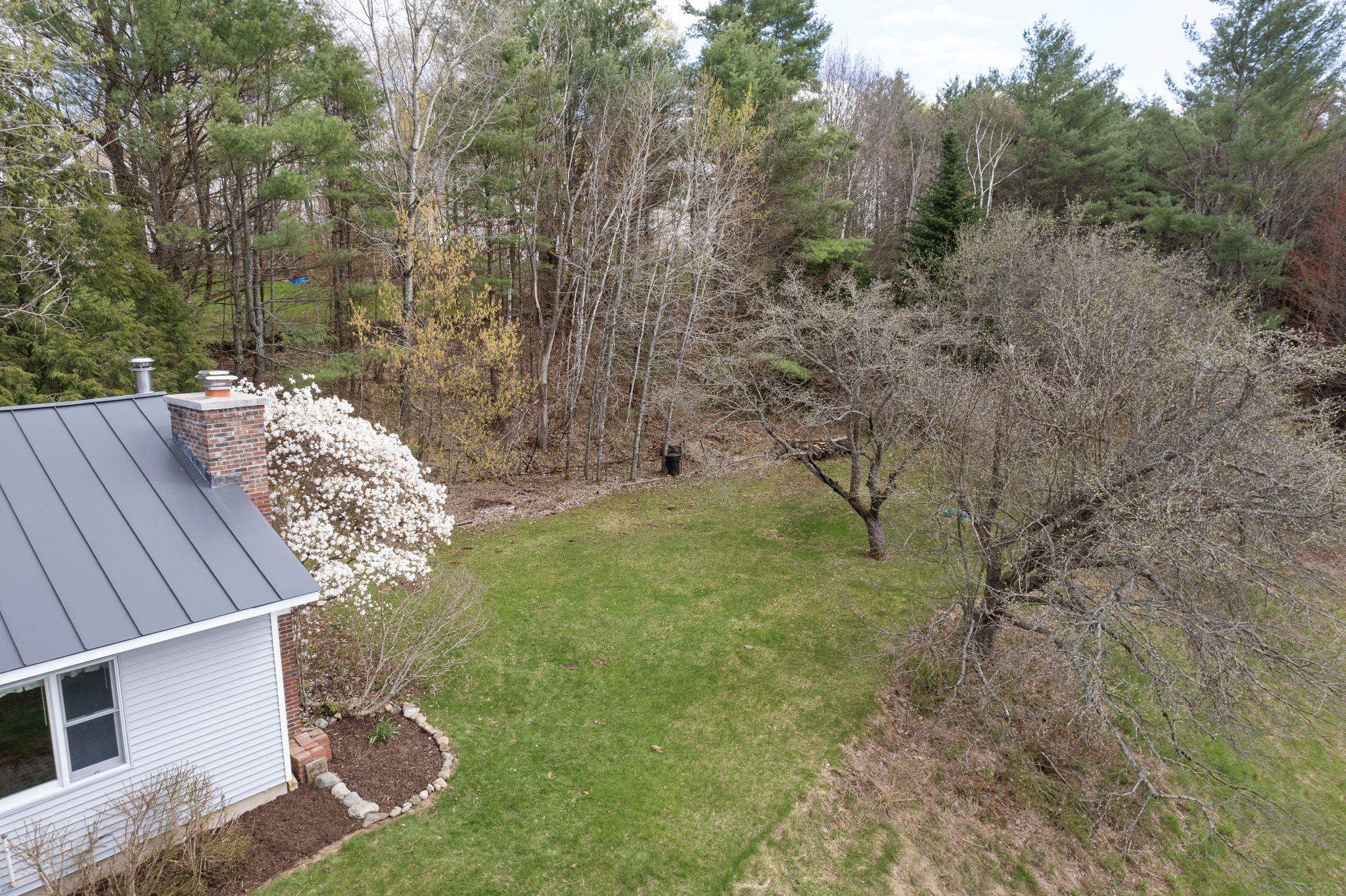 43 Bonner Road Plainfield, NH 03770 - Photo 5 of 36