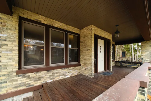 $270,000 | 418 5th Street, Manistee, MI 49660