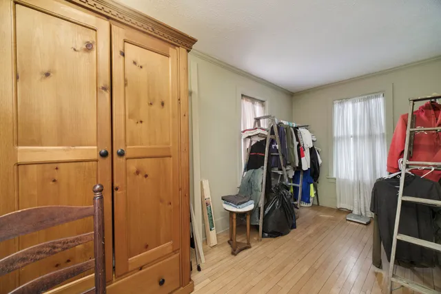 $270,000 | 418 5th Street, Manistee, MI 49660