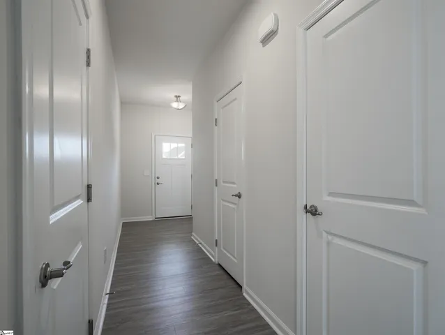 $1,700 | 212 Hipps Crossing Drive, Simpsonville, SC 29680