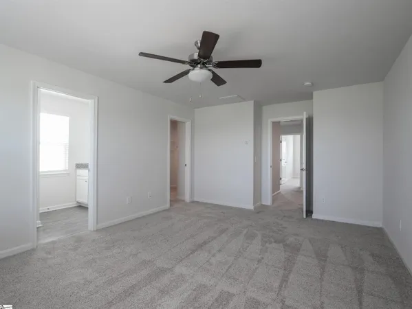 $1,660 | 212 Hipps Crossing Drive, Simpsonville, SC 29680