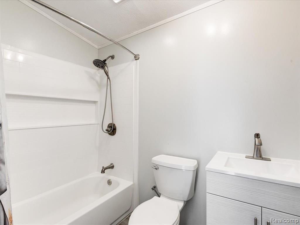 4411 Mortimer Line Road Croswell, MI 48422 - Photo 27 of 33 Gallery Image 27