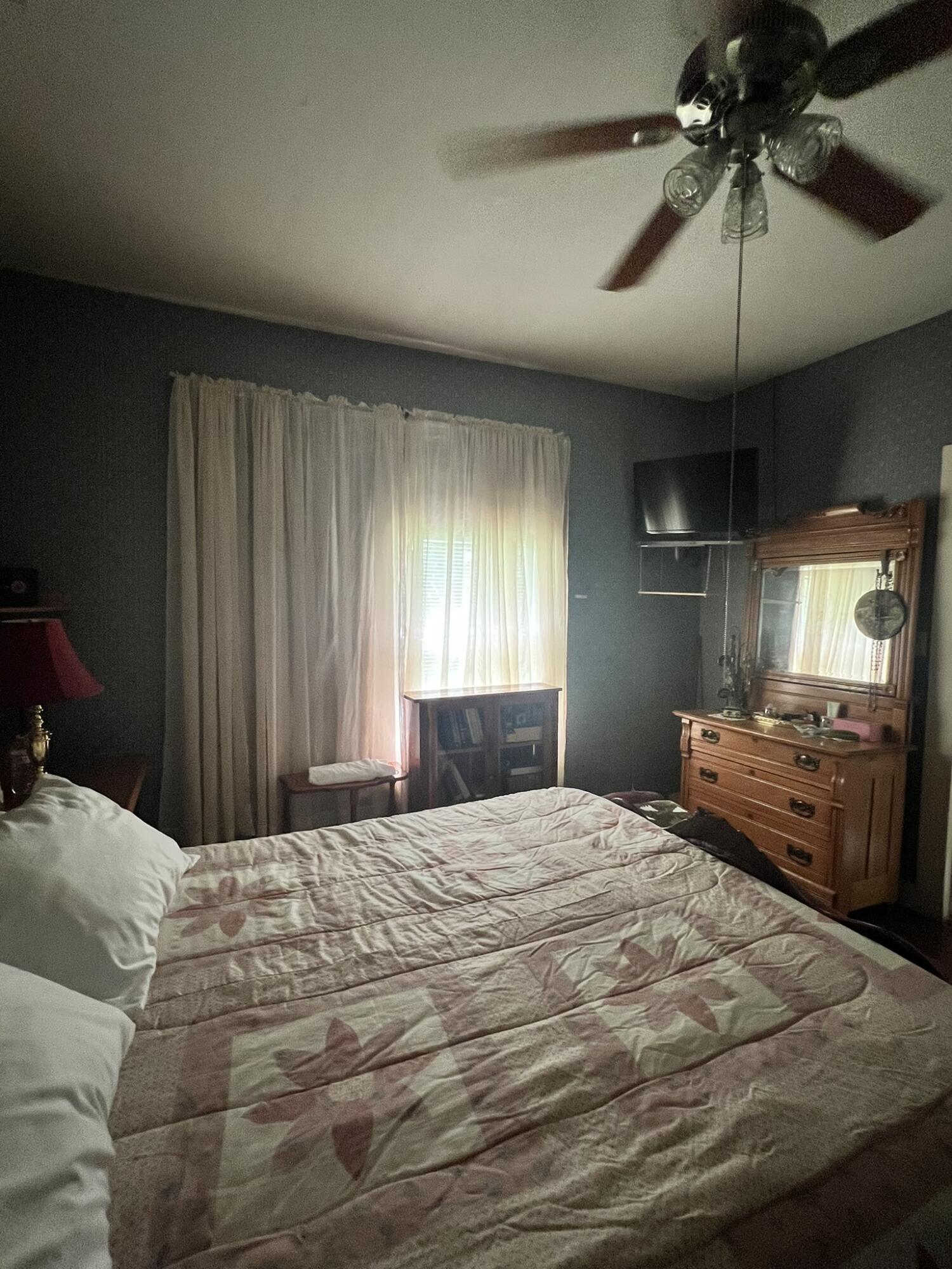 6513 Toogoodoo Road Meggett, SC 29449 - Photo 8 of 30 6513 master bed rm