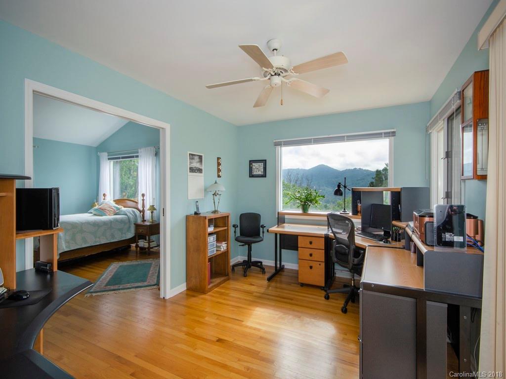 5 Beaverbrook Road, Unit 6 Asheville, NC 28804 - Photo 14 of 25 Gallery Image 14