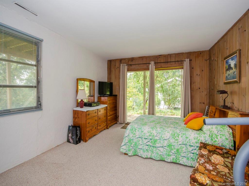 5 Beaverbrook Road, Unit 6 Asheville, NC 28804 - Photo 22 of 25 Gallery Image 22