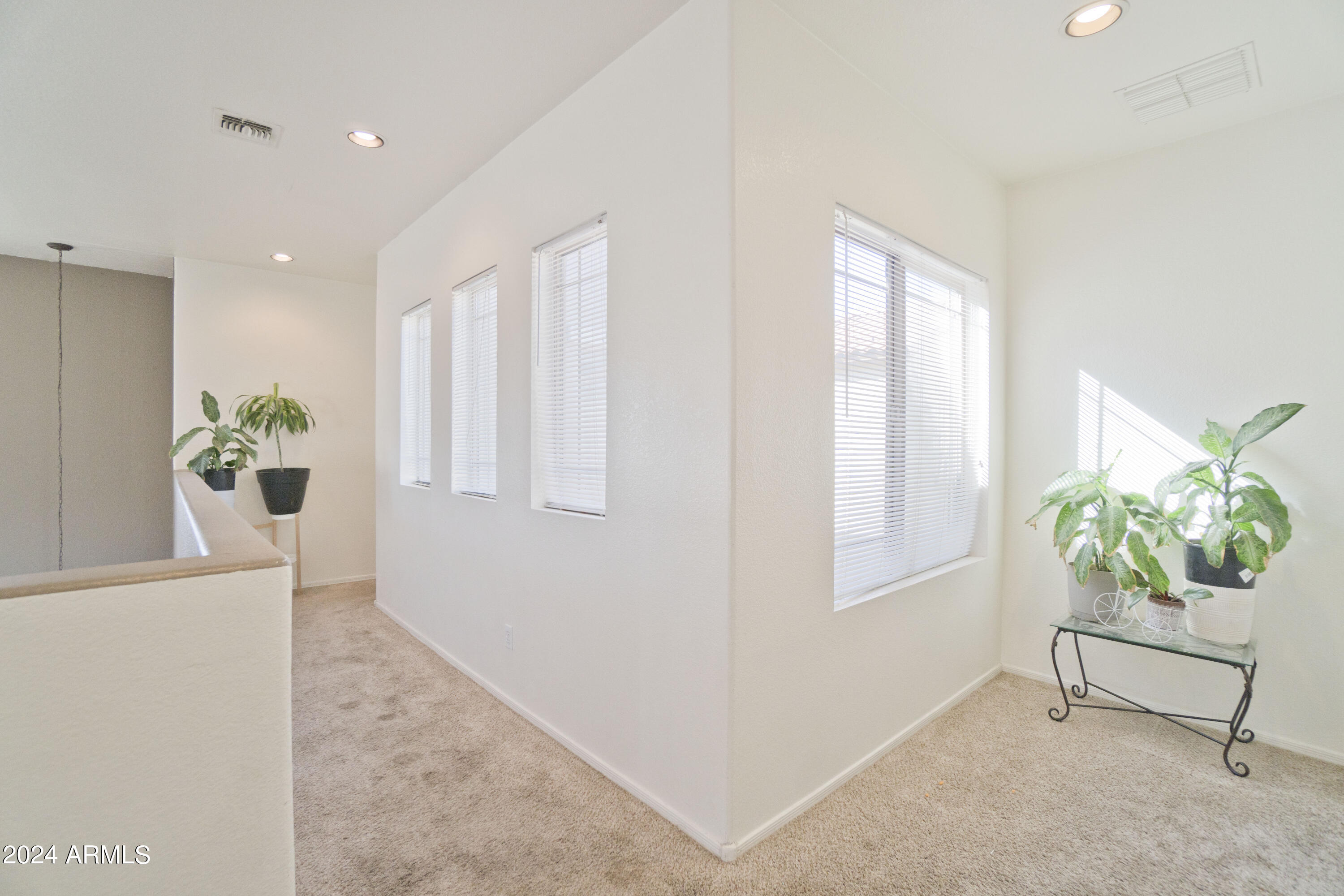 9422 West Berkeley Road Phoenix, AZ 85037 - Photo 19 of 30 Upstairs Hallway