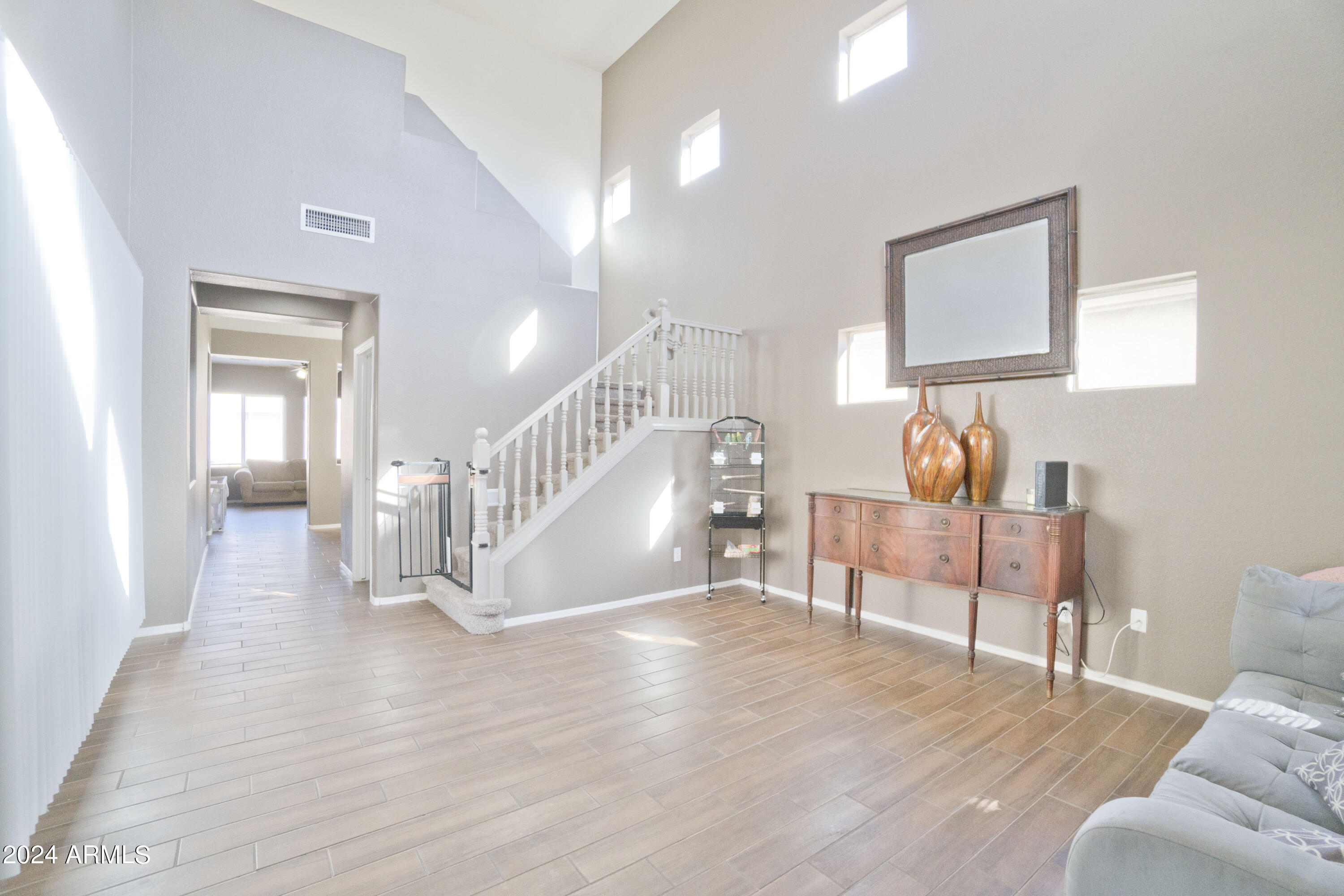 9422 West Berkeley Road Phoenix, AZ 85037 - Photo 6 of 30 Living Room 3