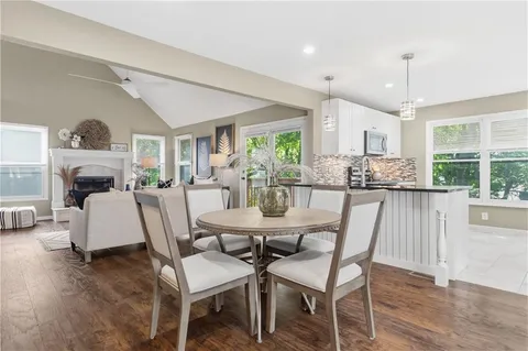$315,000 | 4823 North Beacon Avenue, Kansas City, MO 64119