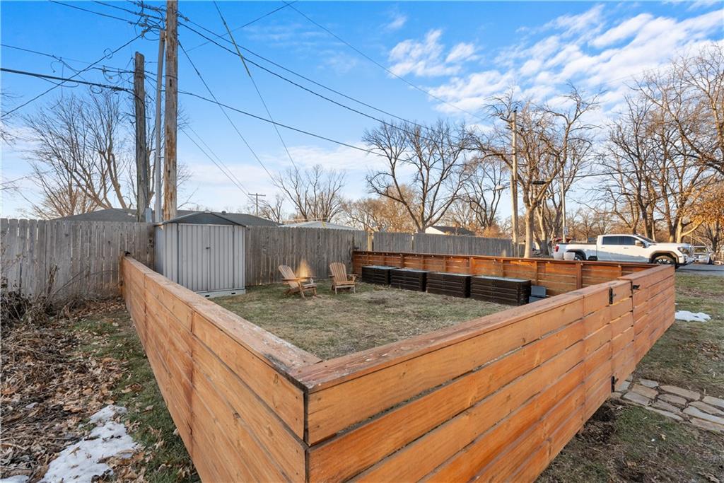 521 Southwest 15 Street Blue Springs, MO 64015 - Photo 36 of 37