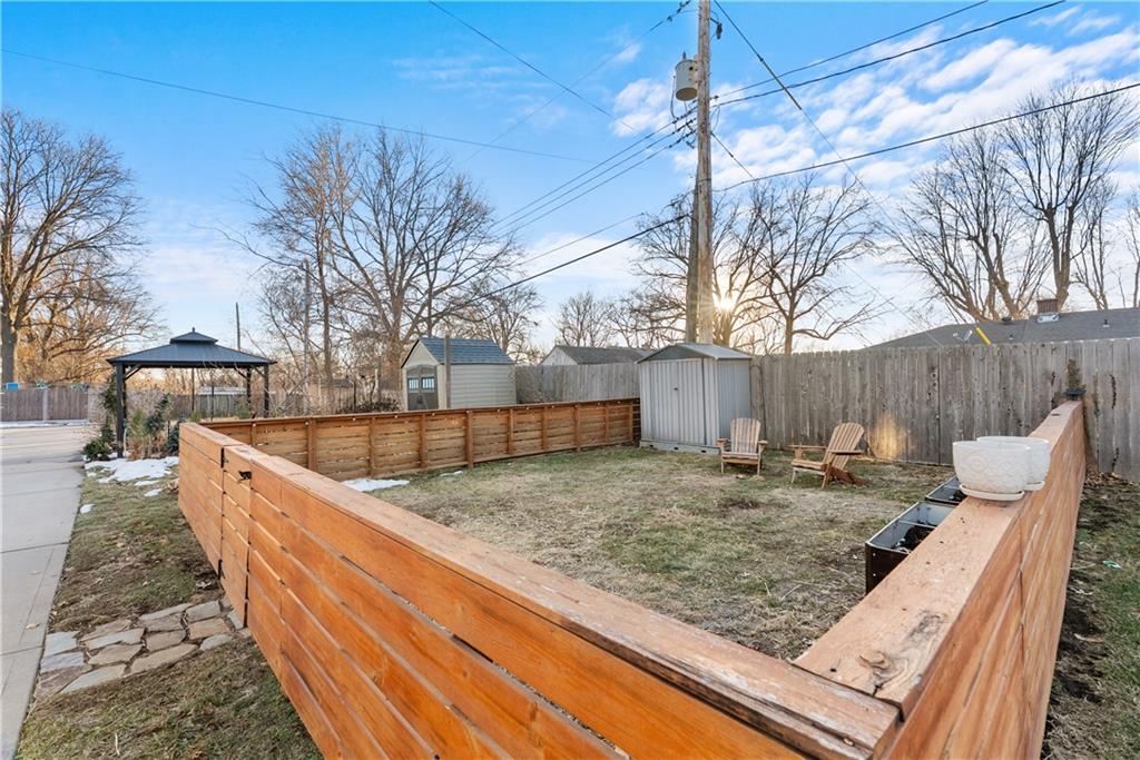 521 Southwest 15 Street Blue Springs, MO 64015 - Photo 37 of 37