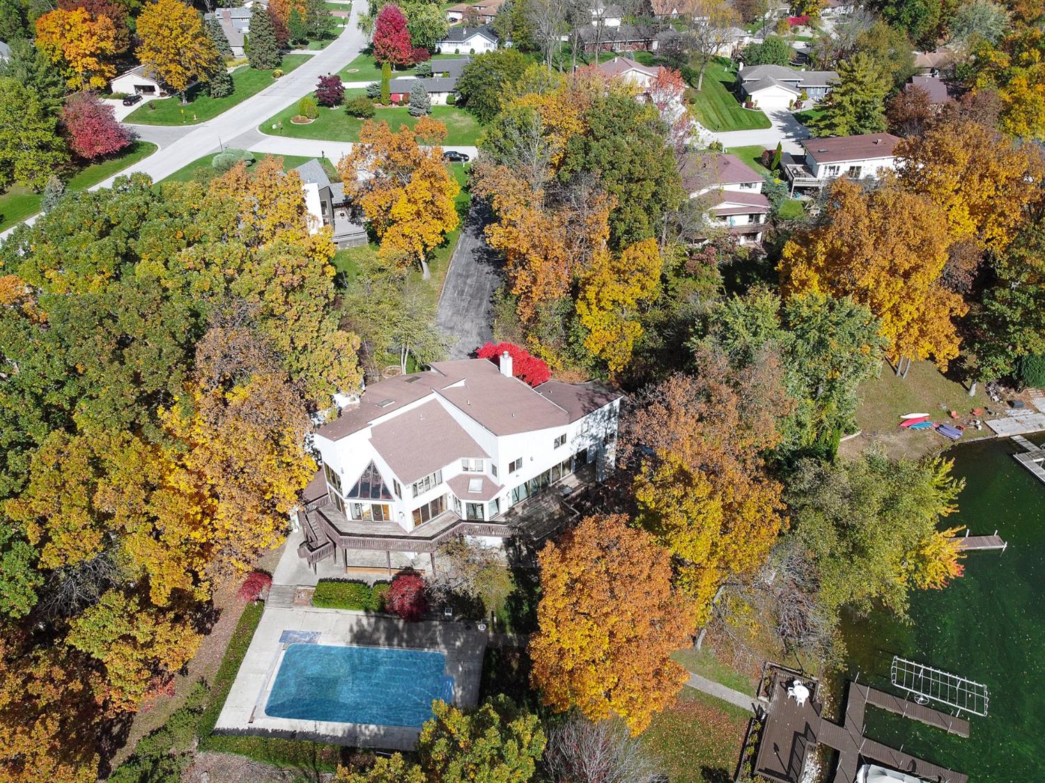 426 Scarborough Road Valparaiso, IN 46385 - Photo 55 of 56 1500x1124