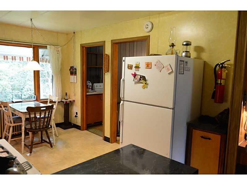 113 Pilltown Road Boswell, PA 15531 - Photo 12 of 23 Kitchen.