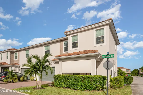 $2,400 | 1810 Noel Place, Unit 106, Melbourne, FL 32935