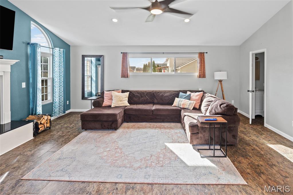 4511 Moonlight Way Alton, IL 62002 - Photo 22 of 48