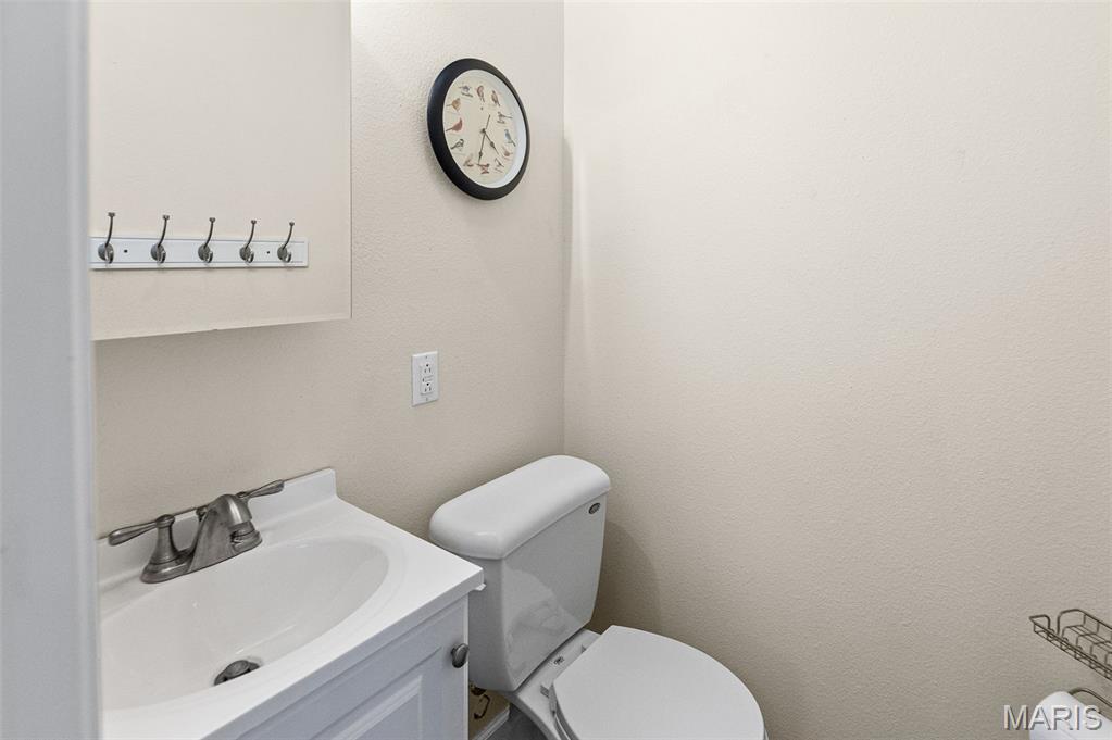 4511 Moonlight Way Alton, IL 62002 - Photo 24 of 48