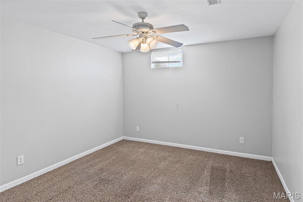 4511 Moonlight Way Alton, IL 62002 - Photo 35 of 48