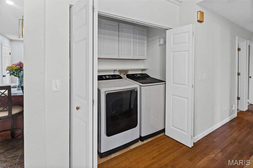 4511 Moonlight Way Alton, IL 62002 - Photo 8 of 48